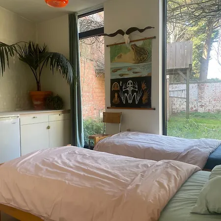 Villa Spacious House With Big Garden Close To The *